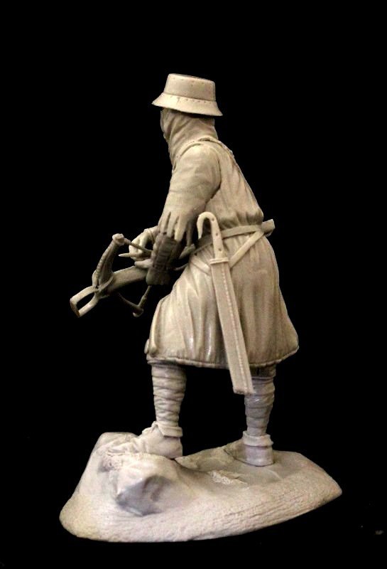 European crossbowman of the 13th century